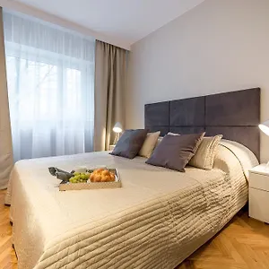  Апартаменты P&o Emilii Plater